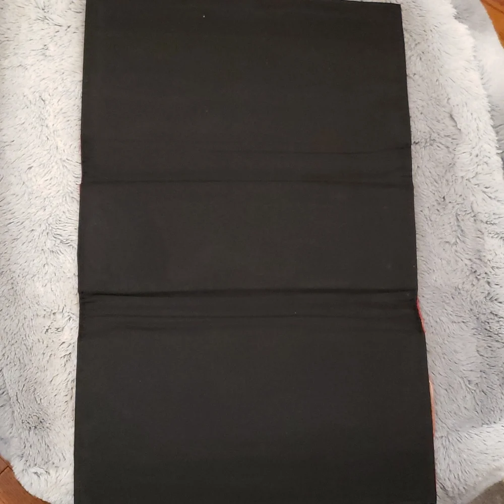 Miche vintage magnetic purse cover. Like new condition never used.